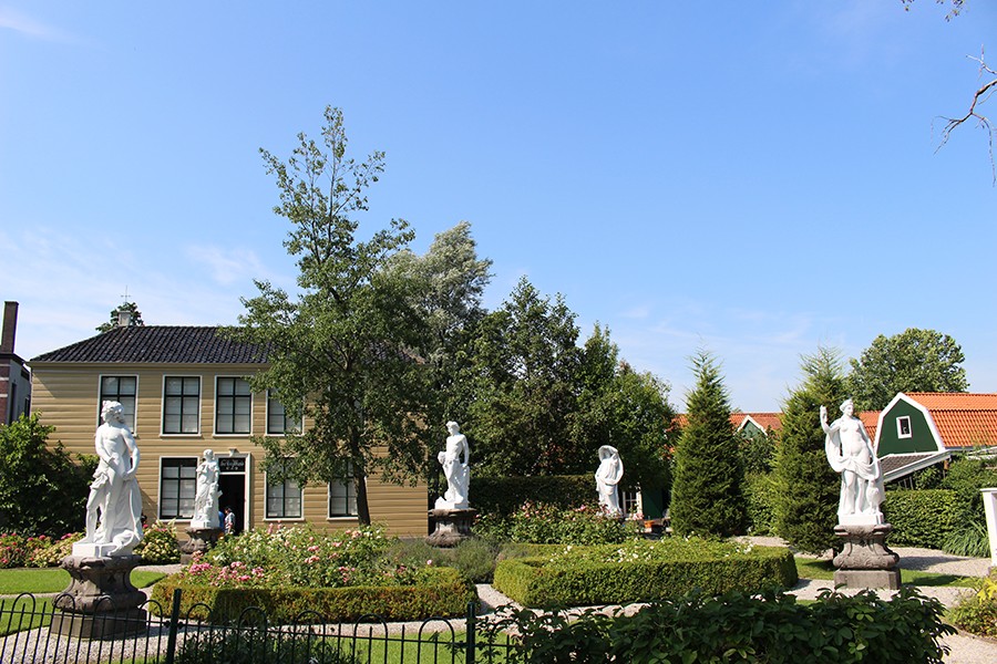 statue a Zaandijk