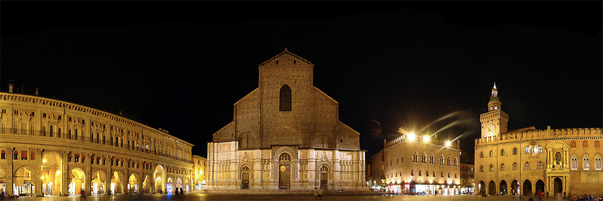 cosa vedere a Bologna: Piazza Maggiore