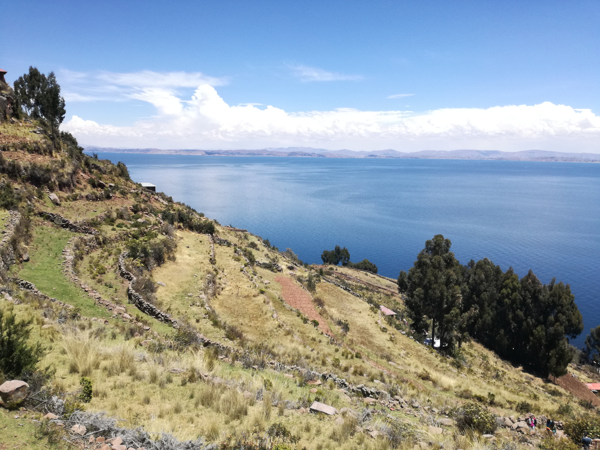 lago tra Perù e Bolivia Titicaca