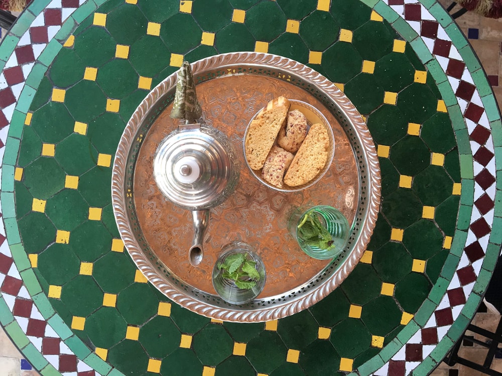 cucina marocchina: tè alla menta