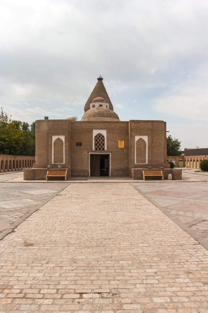 itinerario bukhara Chasma Ayub