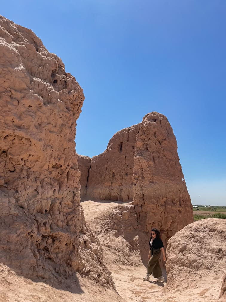 castelli corsamia uzbekistan