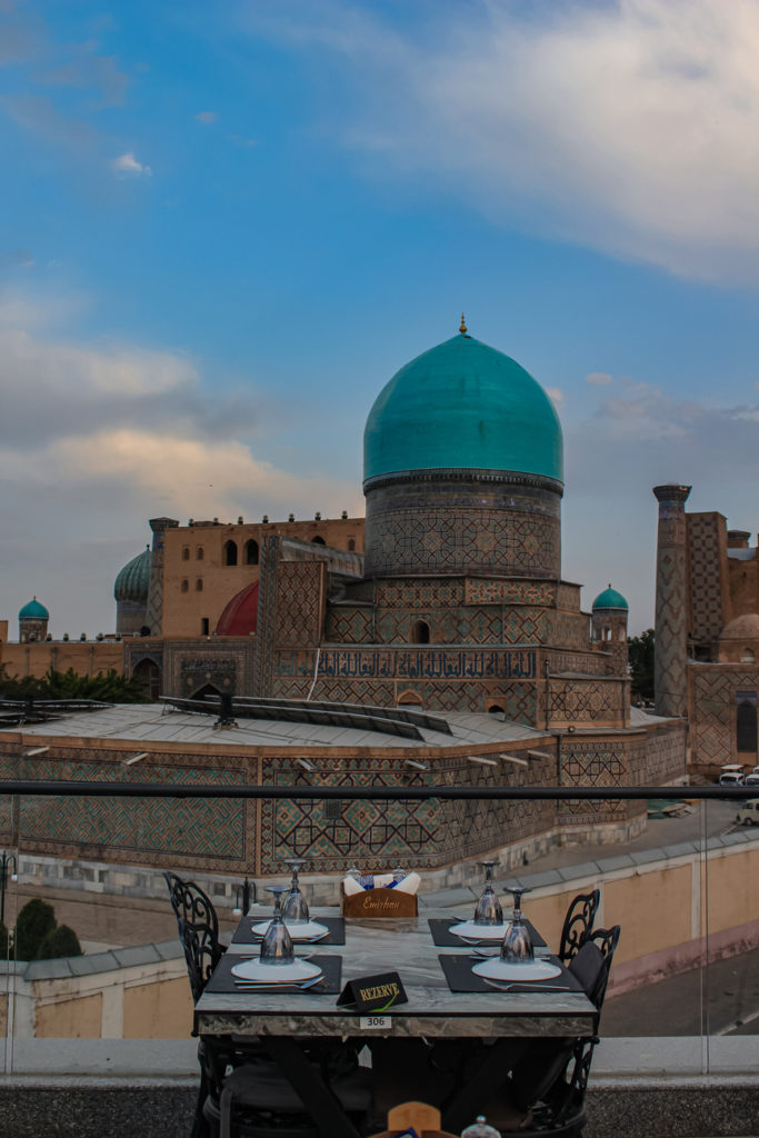 dove mangiare a samarcanda: Emirhan