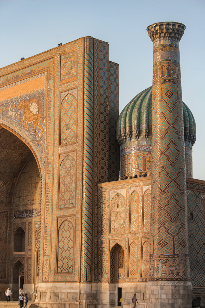 madrasa registan